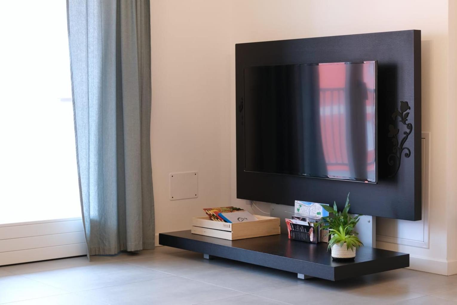 Apartamento Al 45 B.go Roma -vr- Con Garage Verona